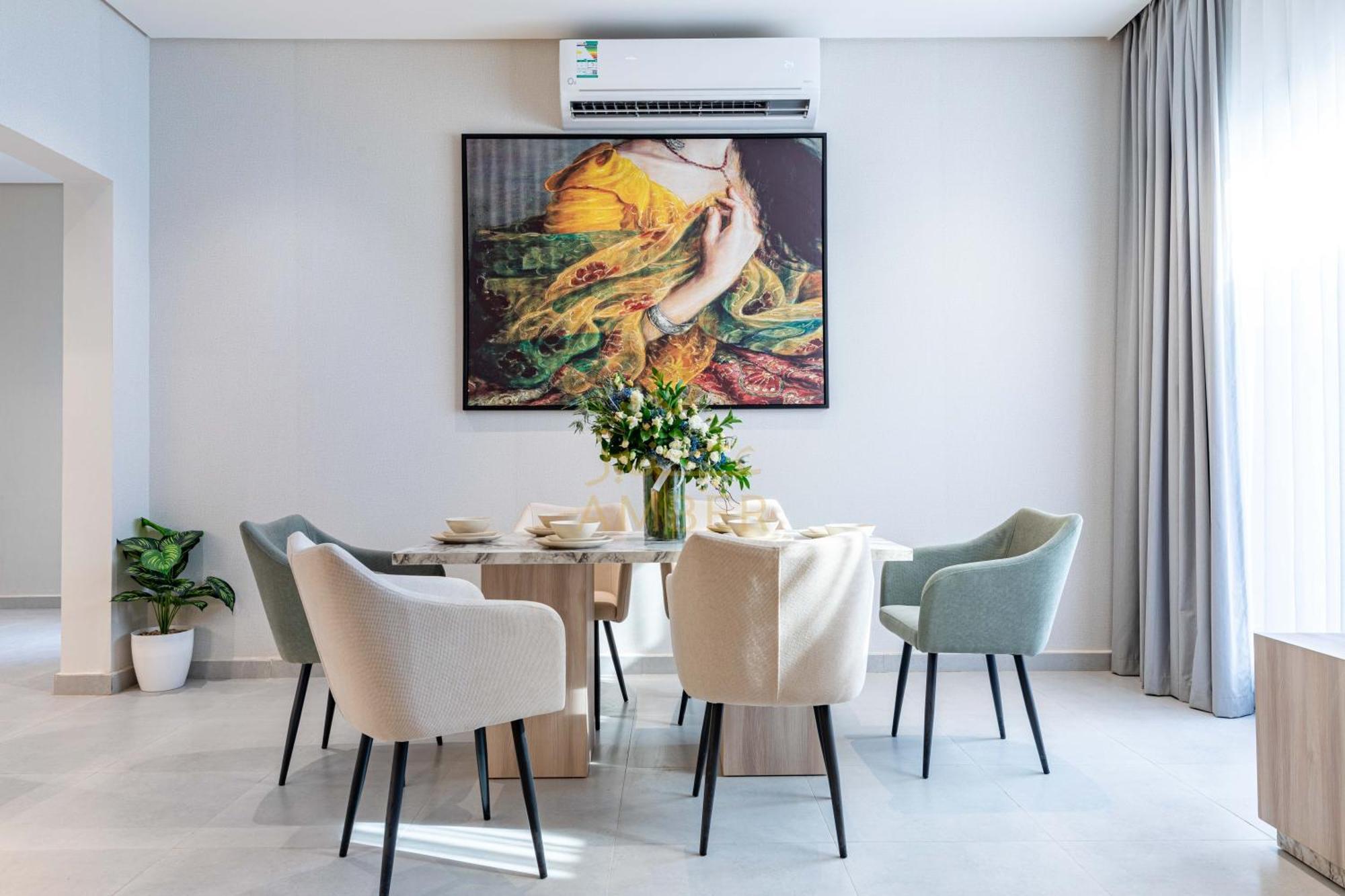 Amber Hospitality - Al Rawdah Apartment
